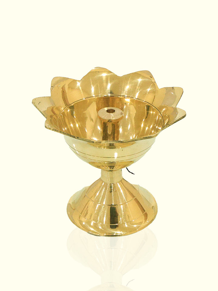 2.5" Brass Devdas Lamp