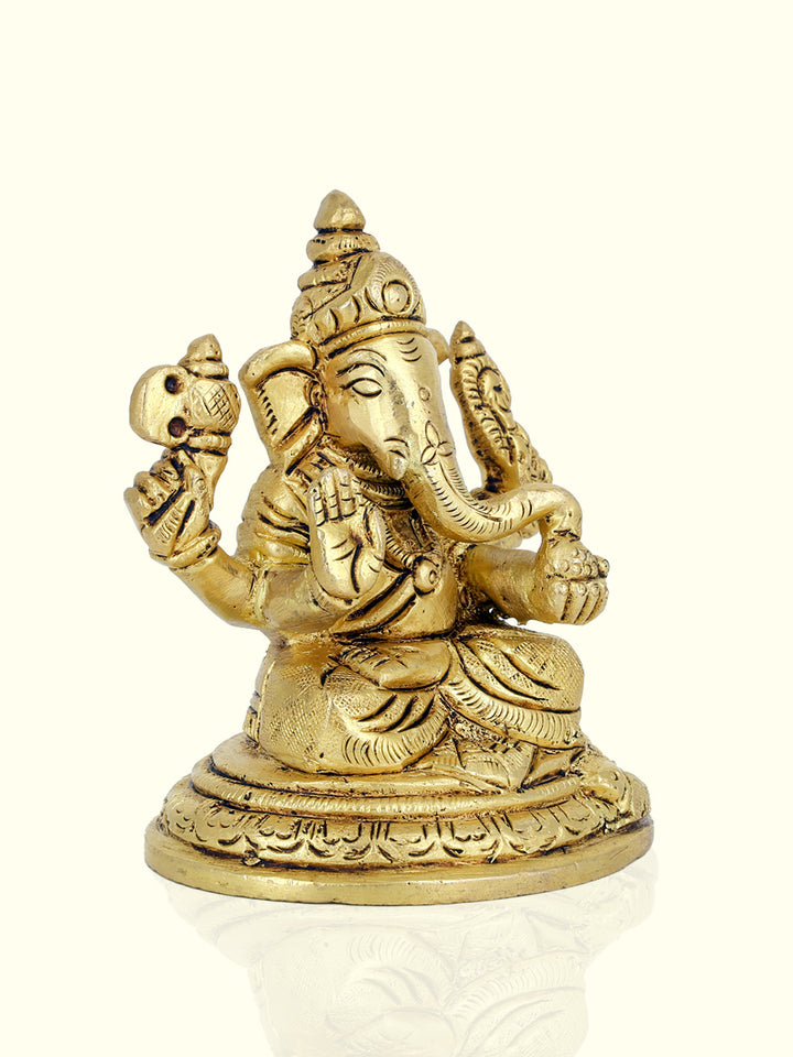 3.5” Brass Oval Base Ganesh