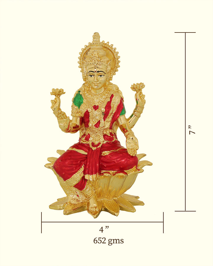 7" சிவப்பு நிற புடவையுடன் தாமரையில் அமர்ந்திருக்கும் தங்க லட்சுமி