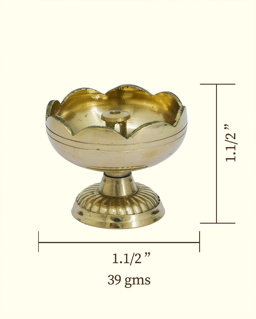 1.5" Brass Deepam with Rudra Center (Tomato Shaped)