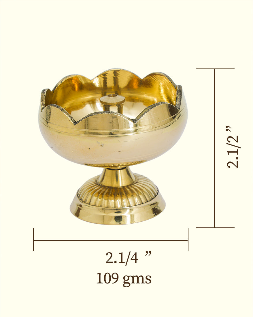 2.5" Brass Deepam with Rudra Center (Tomato Shaped)