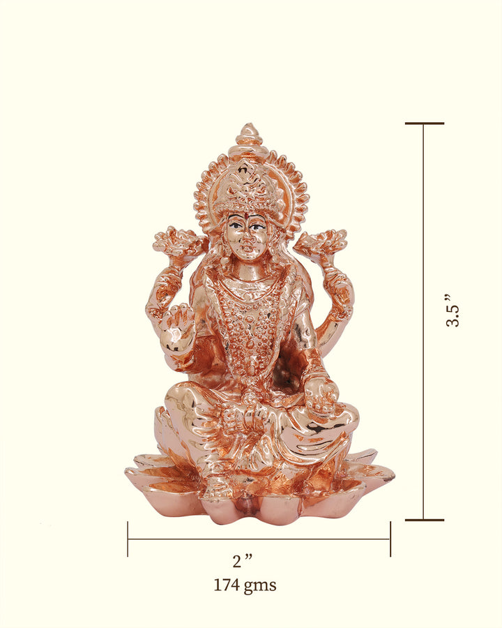 3.5" லக்ஷ்மி தாமரை மீது அமர்ந்திருப்பது