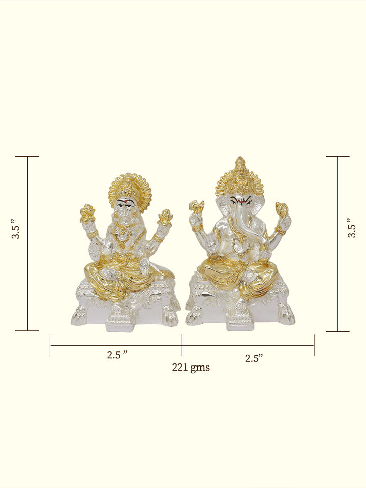 3.5" சிம்மாசனத்தில் அமர்ந்திருக்கும் லட்சுமி மற்றும் கணபதி (வெள்ளி நிறத்துடன் தங்கம்)