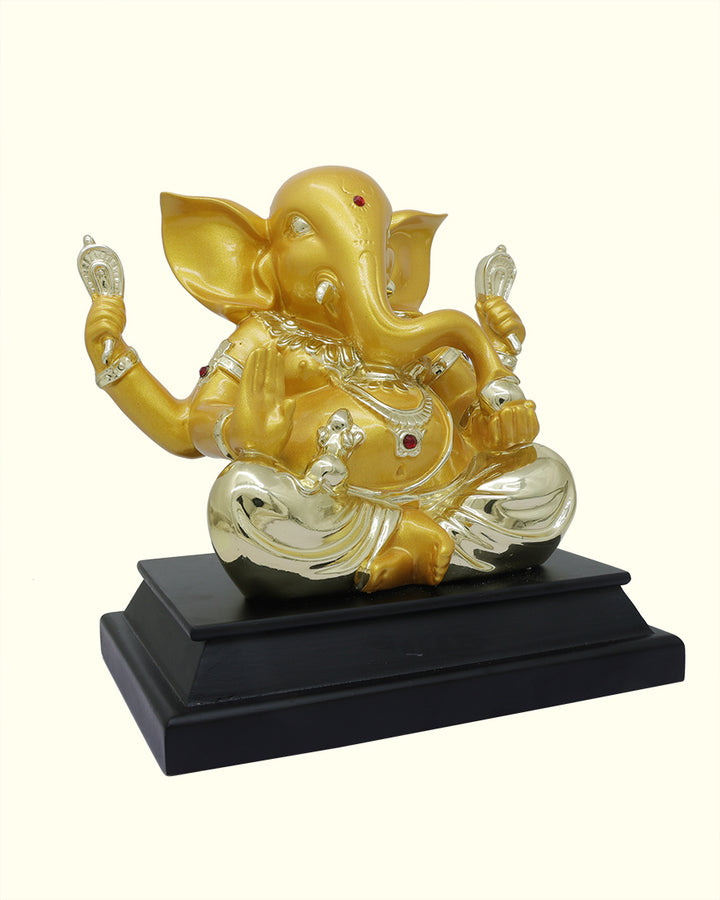 7.5" Ganapathy in Sitting Position (Combination of Gold, Silver and Black Colour)