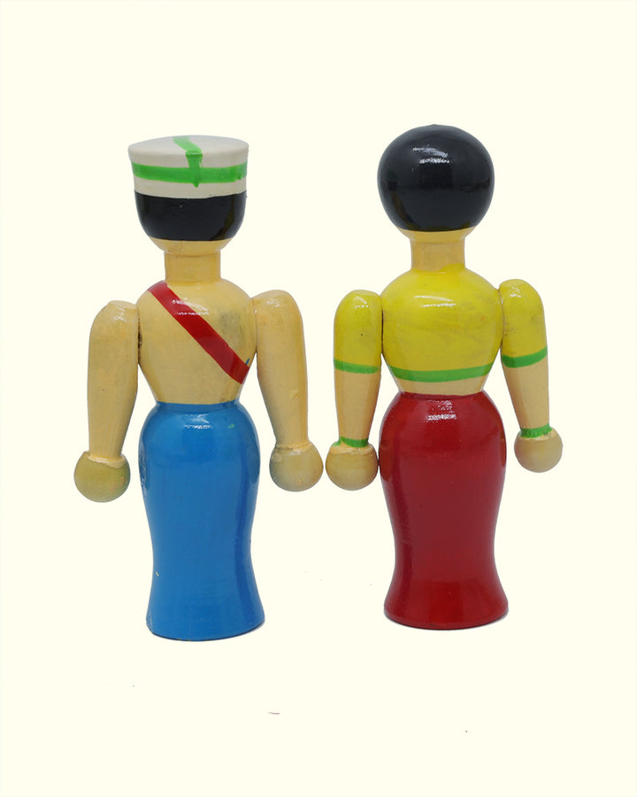 4.5" Village Couple Wooden Toy