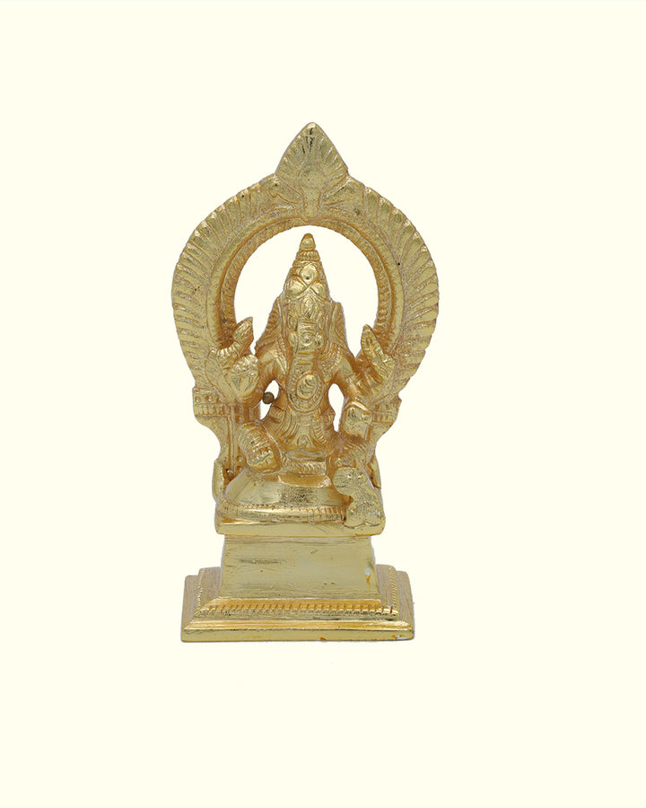 4" Ganapathy with "Arch Design" (Brass Idol)