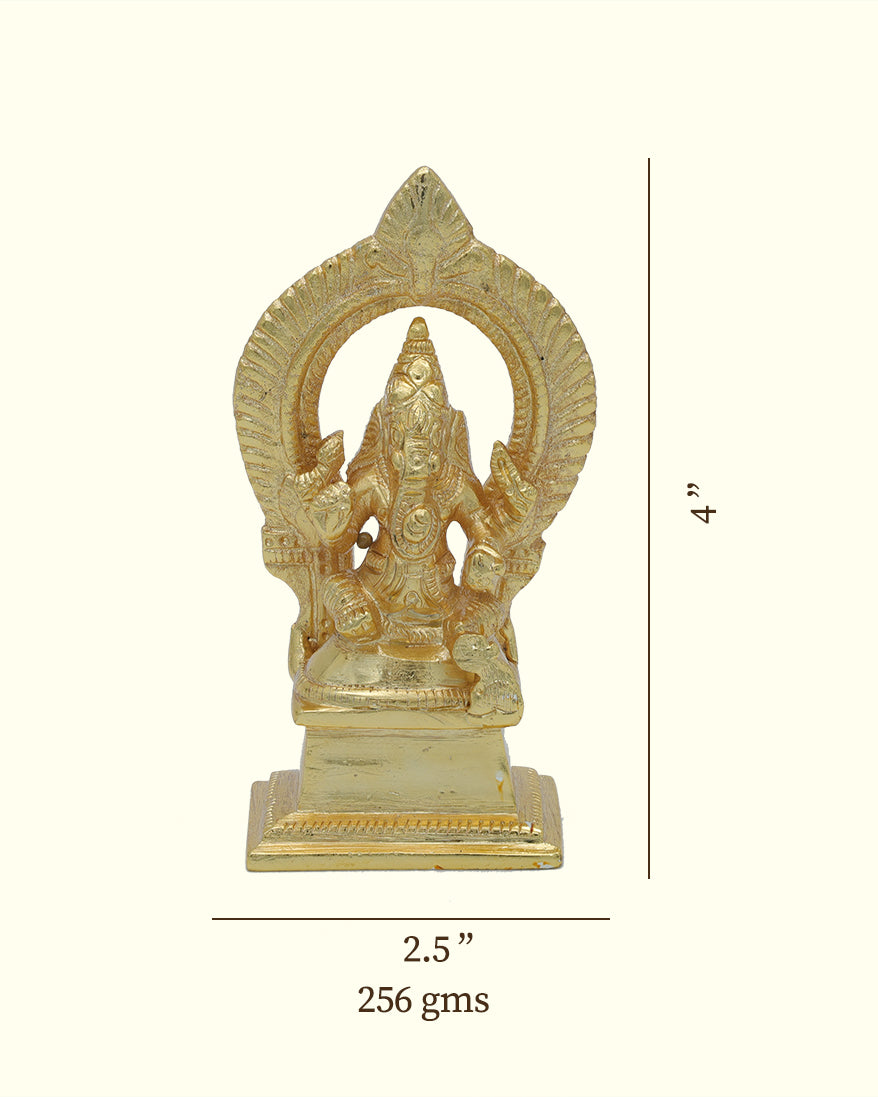 4" Ganapathy with "Arch Design" (Brass Idol)