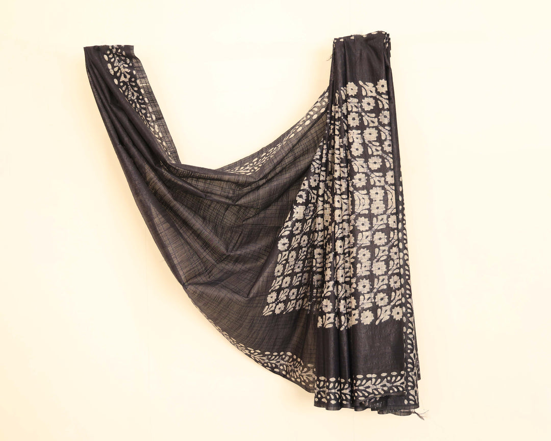 Dark Navy Blue Cotton Saree with White Floral Patterns, Paired with Plain Blouse