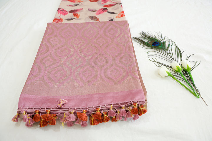 Pinkish Lavender Trendy Soft Saree With Copper Floral Designs, Light Gold Zari Border, Pallu And Blouse