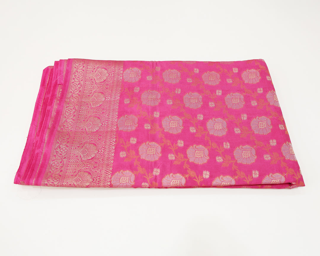 Tussar Mix Saree With Silver And Gold Zari Floral Designs, Adorned With Floral Butta All Over Saree