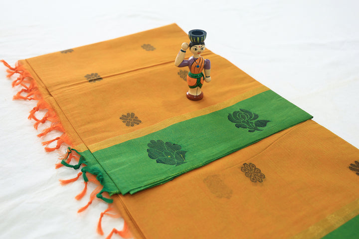 Charming Silk Cotton Saree With Contrasting Floral Border And Flower Buttas With  Running Blouse