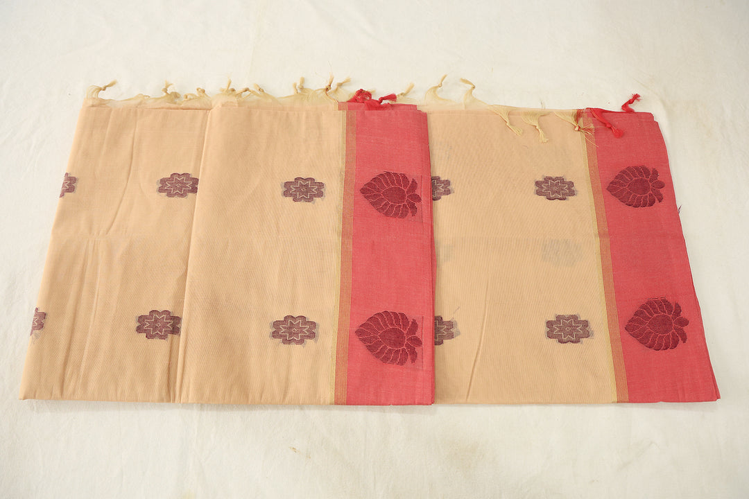 Charming Silk Cotton Saree With Contrasting Floral Border And Flower Buttas With  Running Blouse