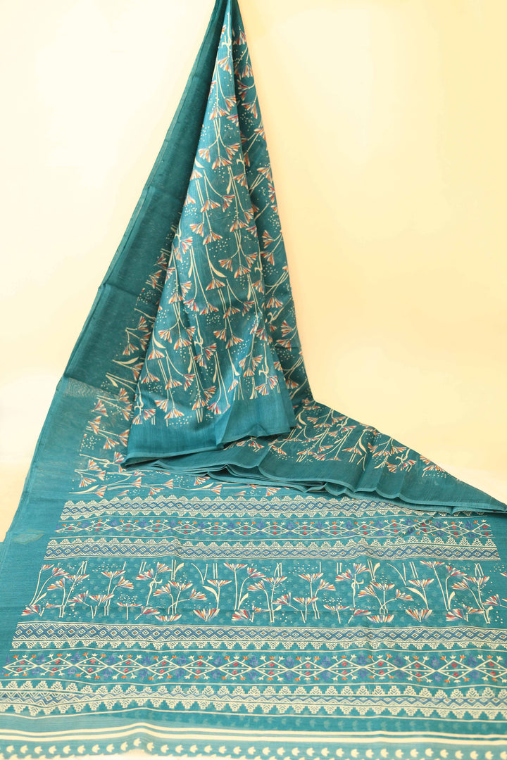 Blue Synthetic Cotton Saree with Floral Designs and Butta Blouse