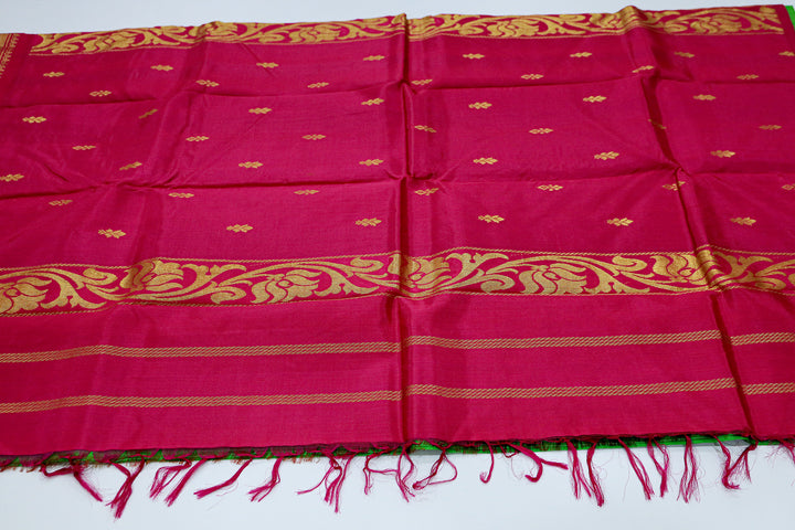 Kanchipuram Pure Silk Saree With Contrast Border, Gold Zari Accents And Tassels