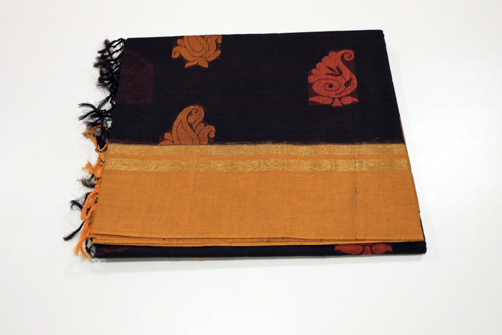 Coimbatore Cotton Saree With Contrast Border, Golden Zari Accents And Floral Butta